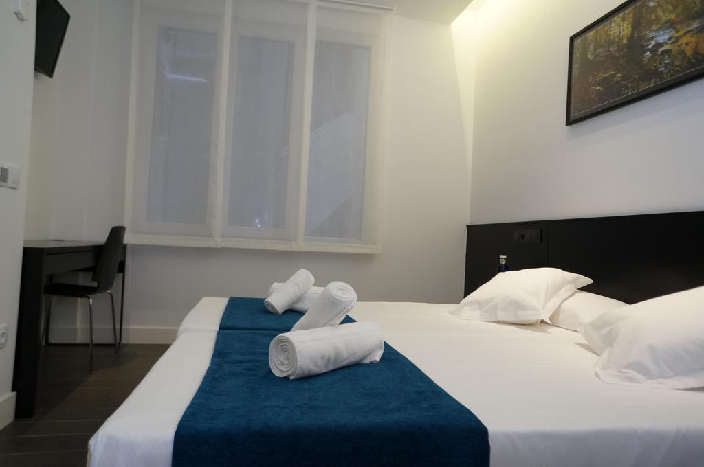 Hotel Loaldia San Sebastián Camera foto