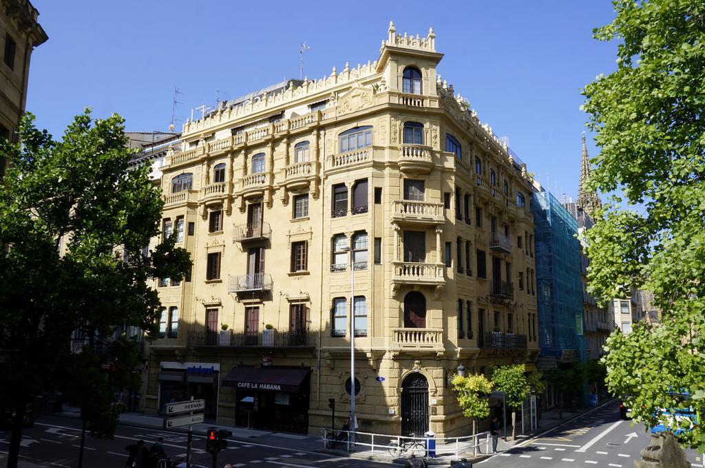 Hotel Loaldia San Sebastián Esterno foto