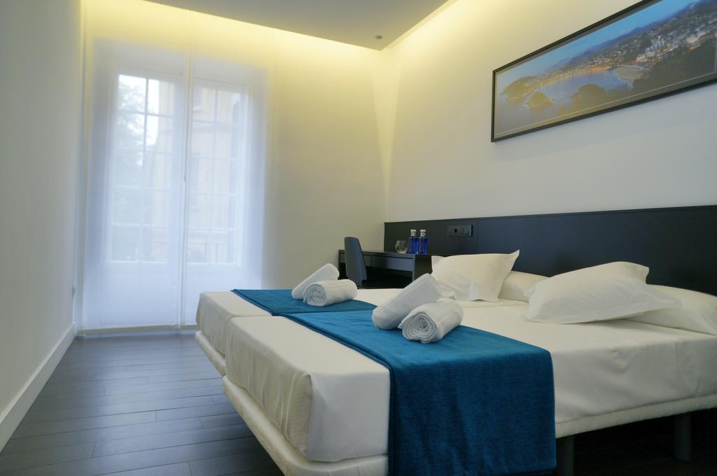 Hotel Loaldia San Sebastián Camera foto